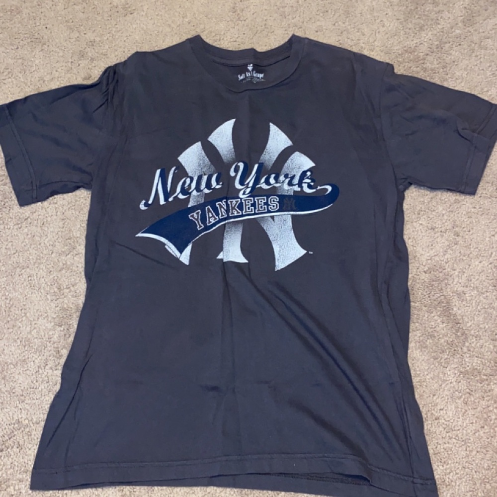 New York Yankees Navy Blue T-Shirt
